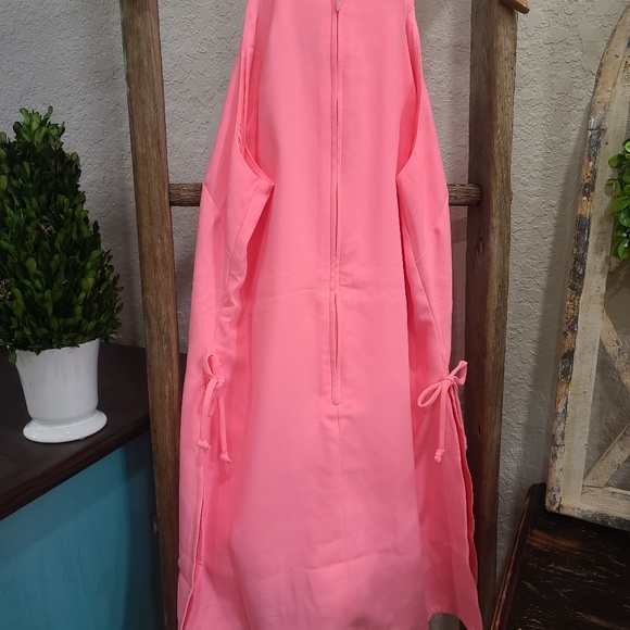 Lilly Pulitzer - Picture 4 of 5